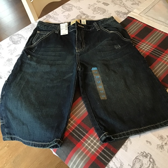 Brand new Boys size 14 denim shorts - Picture 1 of 2